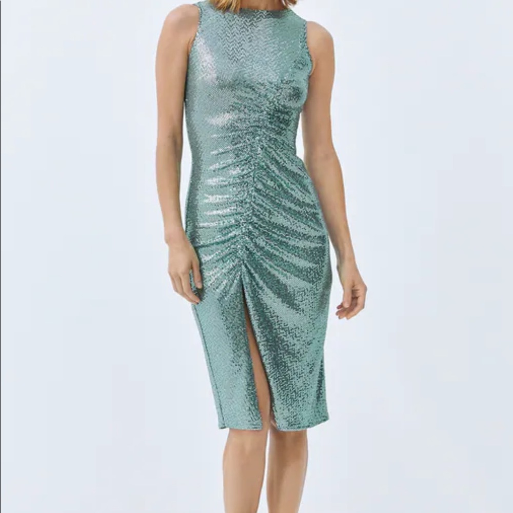 BNWT Zara mermaid sequin sleeveless dress w slit